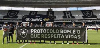 Botafogo protestó en el retorno del futbol