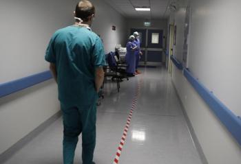 Frustración, miedo e impotencia: nueva realidad en hospitales