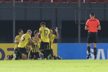 Goleada Aborigen en el Defensores