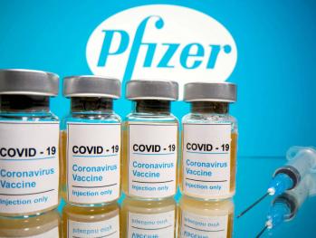 Reino Unido autoriza y pone en el mercado vacuna contra el COVID