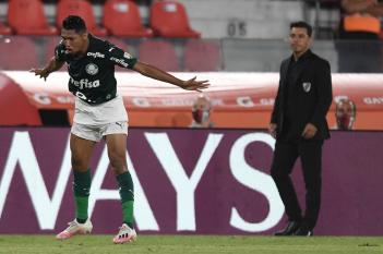 Palmeiras golea en la primera Semifinal de Libertadores