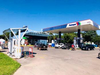 Petropar aumentó Gs. 400 por litro el precio del gasoil común