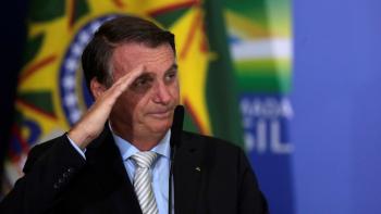 Jair Bolsonaro fue multado por incumplir medidas sanitarias