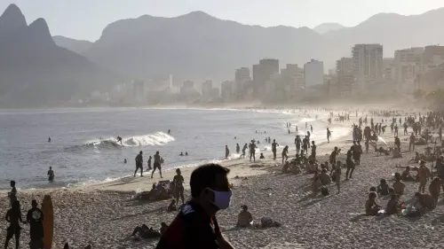Brasil exime a turistas presentar certificado de vacunación