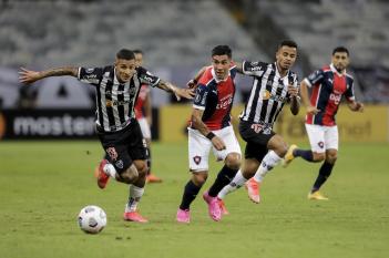Cerro Porteño cayó goleado ante Atl. Mineiro