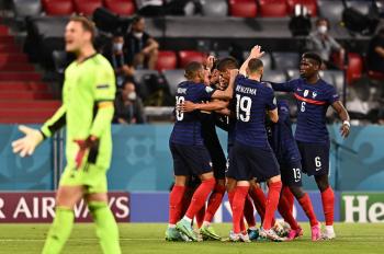 Francia supera a Alemania en la Eurocopa