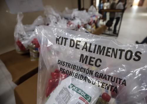 MEC prosigue con entrega de kit de alimentos a instituciones educativas