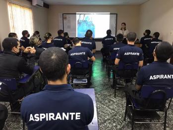 Agente especial de la Senad no puede activar en actividad política