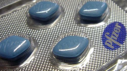 Pfizer inició prueba de una píldora anti-covid