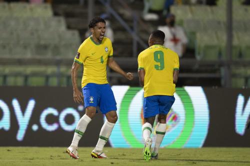 Brasil reacciona y gana en Caracas