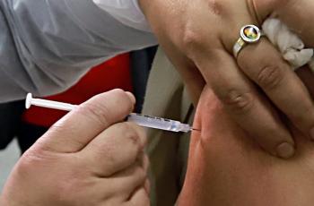 Vacunas antigripales llegarán en abril al país