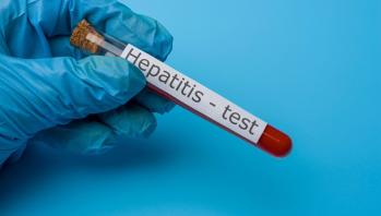 Piden estar alerta a síntomas de hepatitis infantil